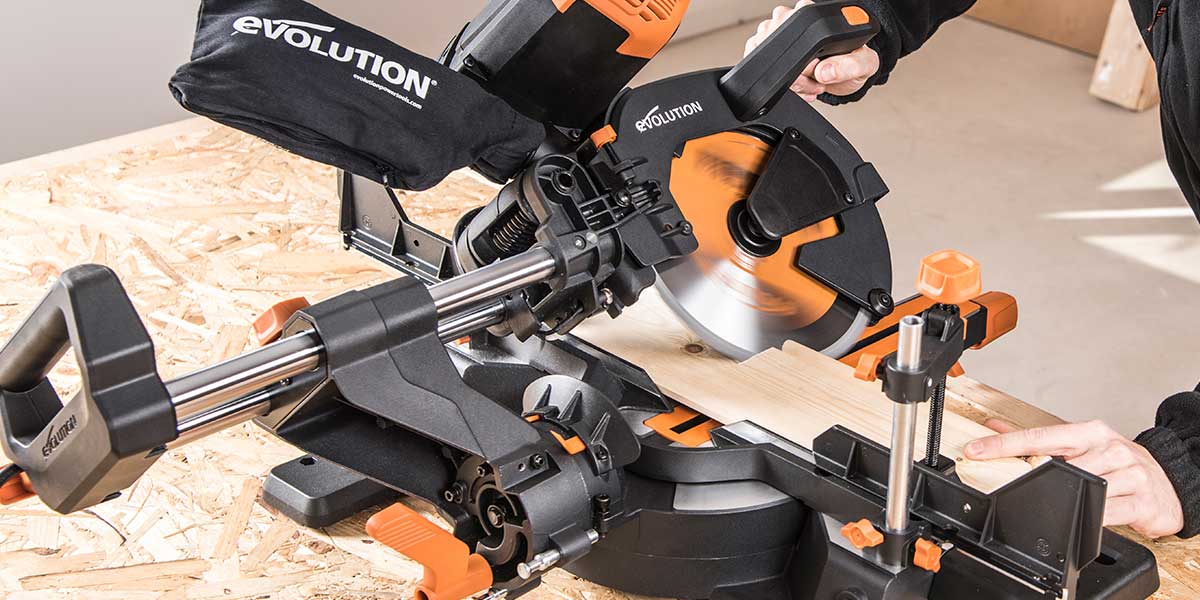 miter saw cutting at 45 degrees